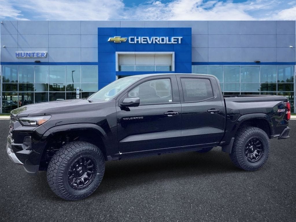 2025 Chevrolet Colorado Z71 - Photo 6