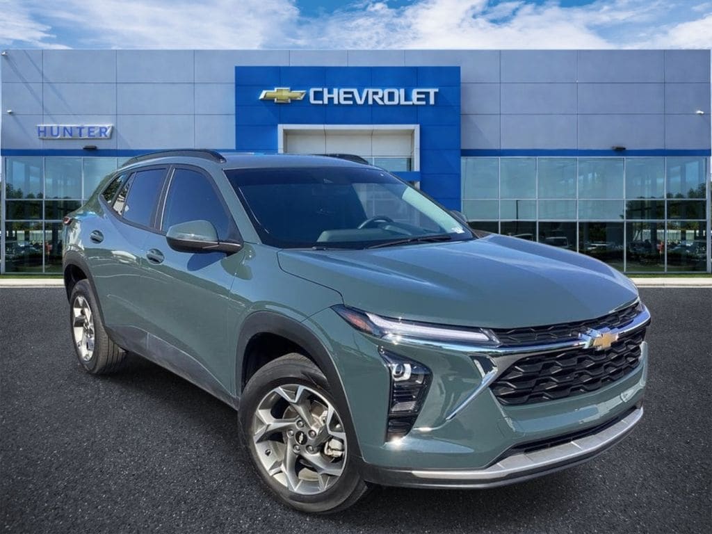 2025 Chevrolet Trax LT's photo