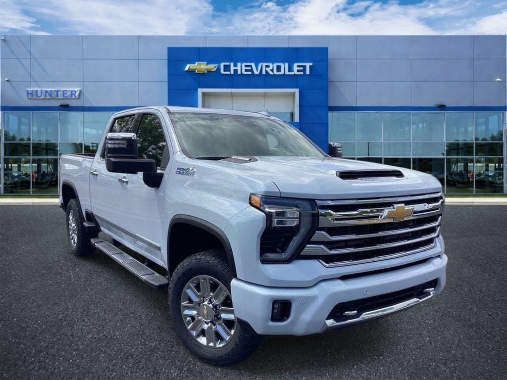 2026 Chevrolet Silverado HD High Country 4WD Crew Cab Standard Box's photo