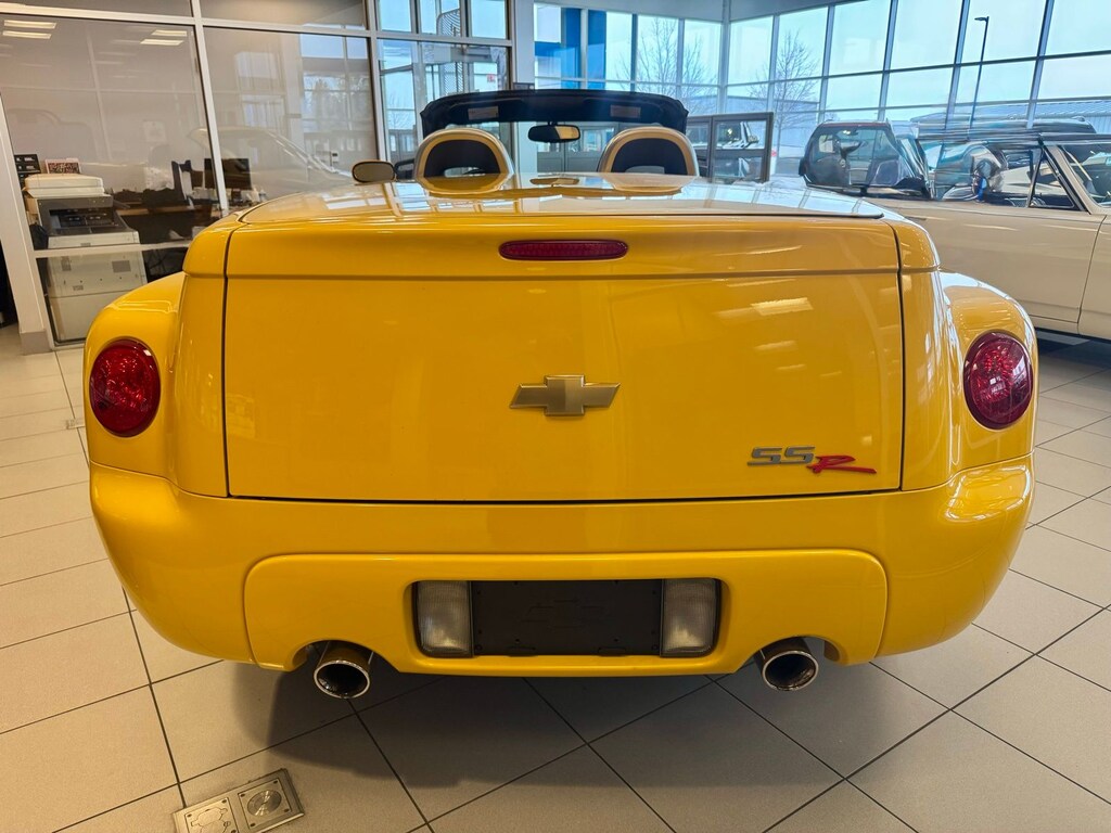 Used 2004 Chevrolet SSR Base Truck
