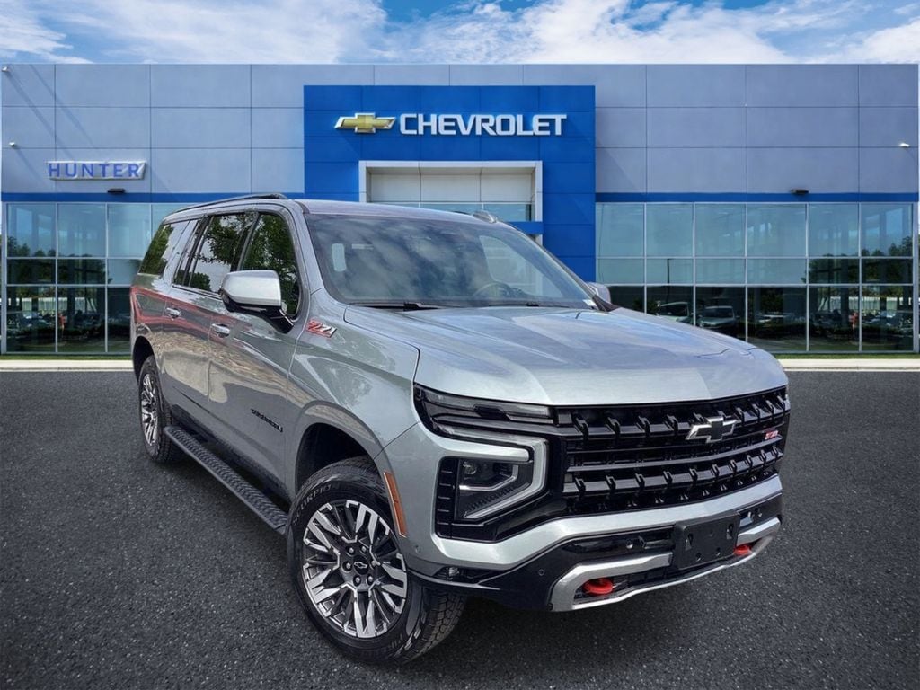 2025 Chevrolet Suburban Z71 4WD's photo