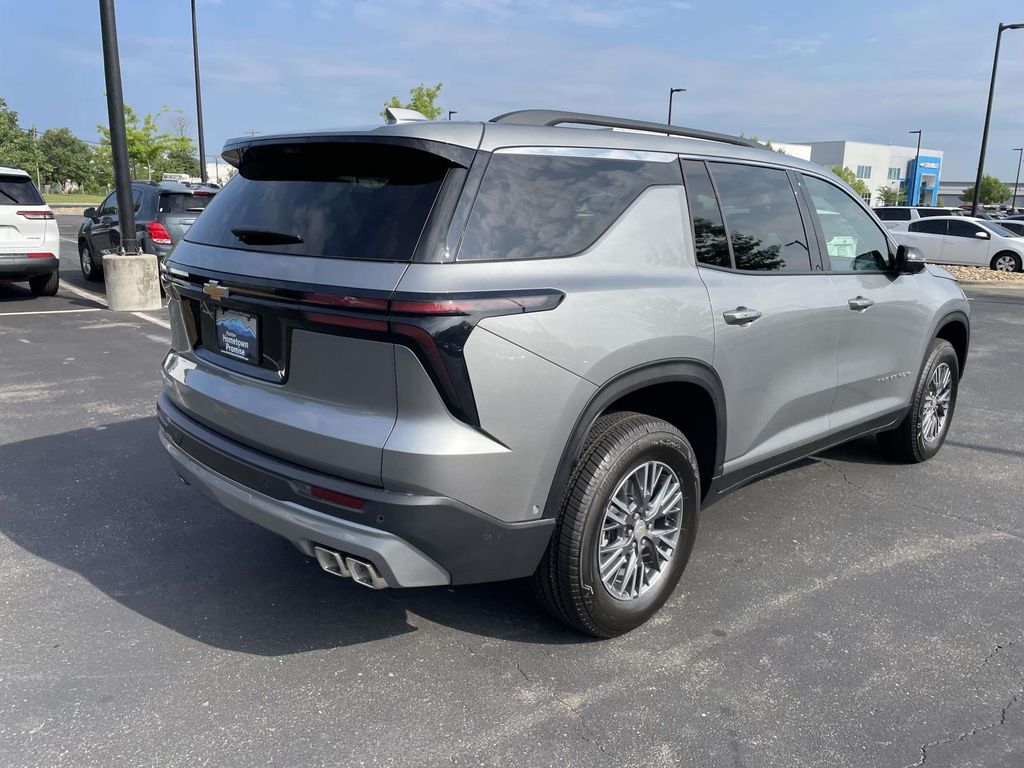 2026 Chevrolet Traverse LT - Photo 6