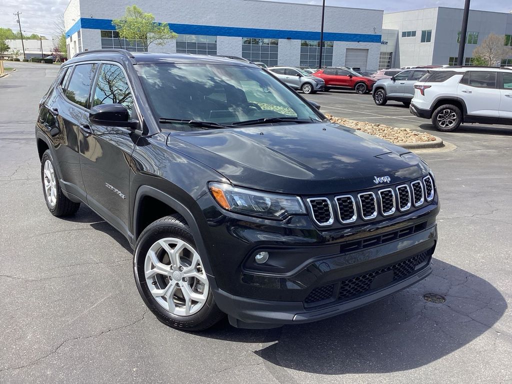 2024 Jeep Compass Latitude 4X4's photo