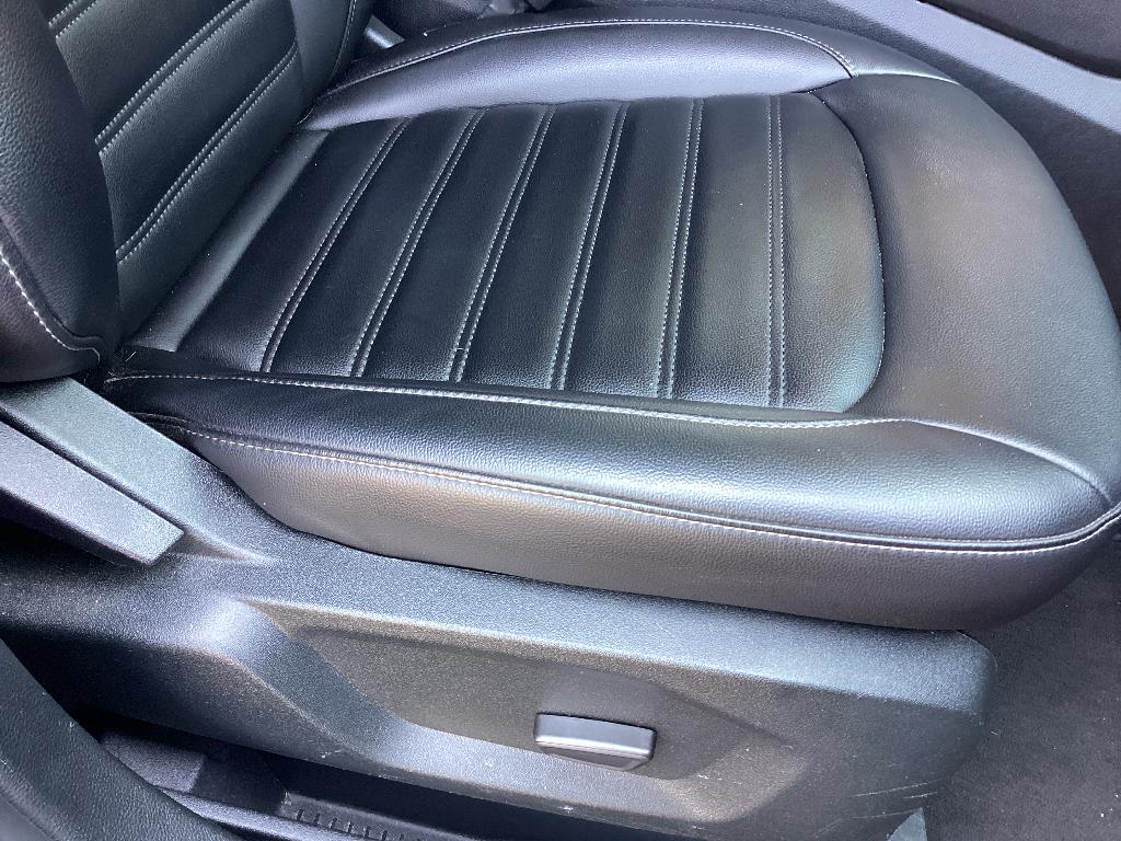 2022 Ford Edge SEL - Photo 18
