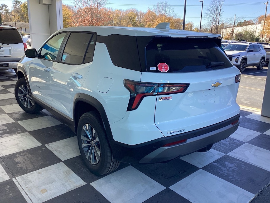 New 2026 Chevrolet Equinox LT SUV