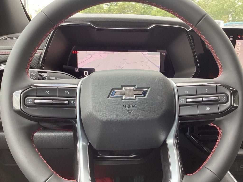 2025 Chevrolet Colorado Z71 - Photo 10