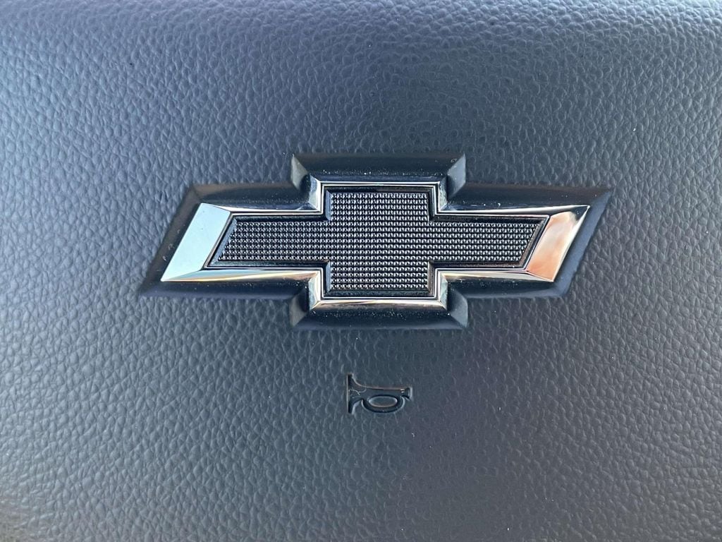 2024 Chevrolet Suburban RST - Photo 33