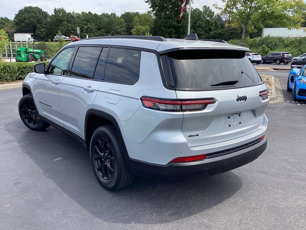 Used 2024 Jeep Grand Cherokee L Altitude SUV