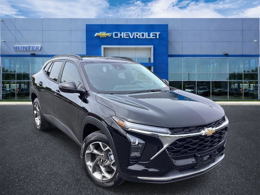 2026 Chevrolet Trax LT's photo