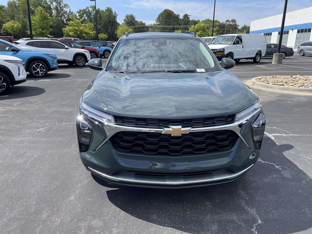2026 Chevrolet Trax LT - Photo 2