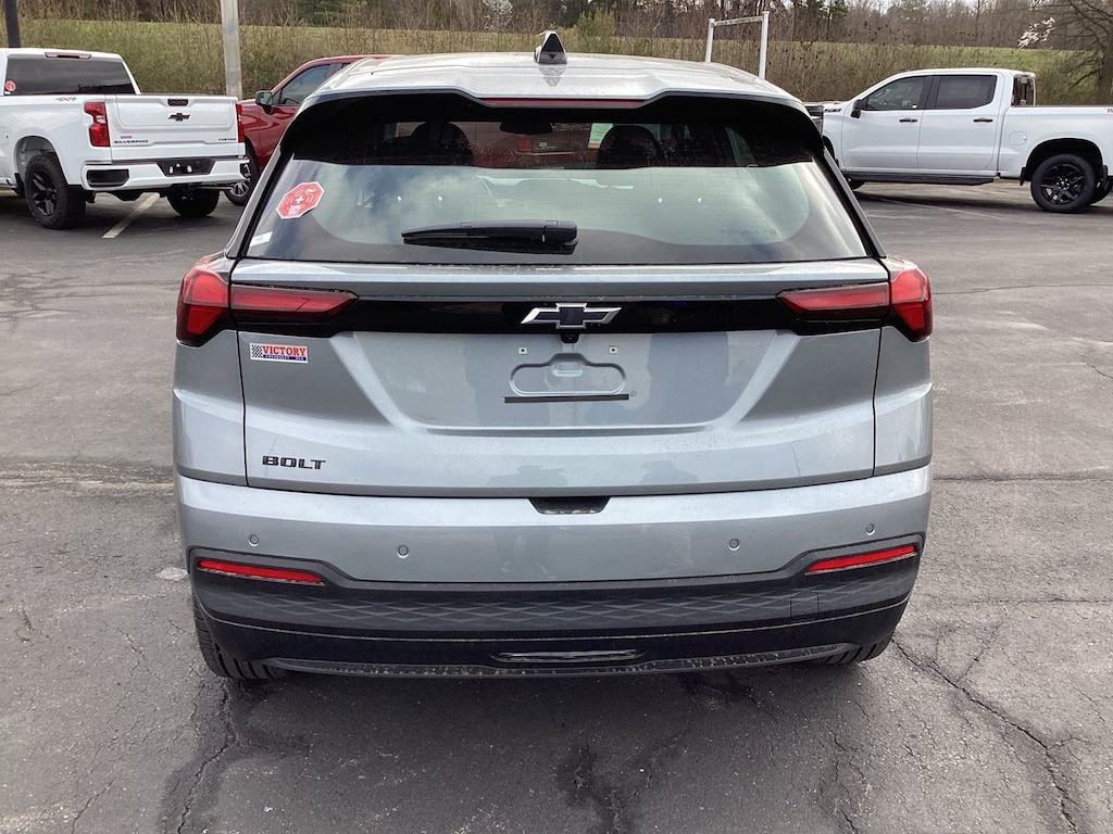 New 2027 Chevrolet Bolt LT SUV