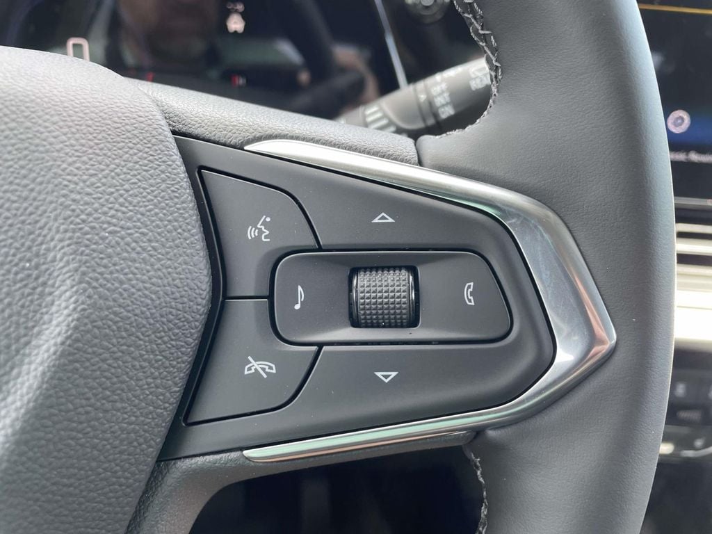 2026 Chevrolet Trax LT - Photo 29