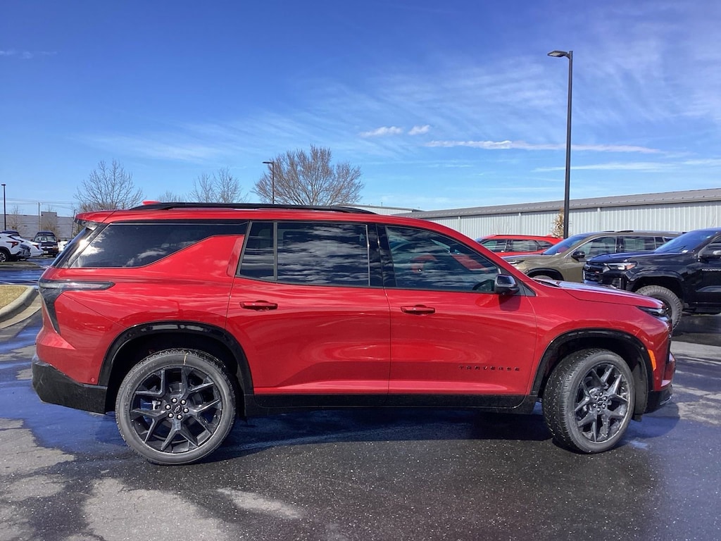 New 2026 Chevrolet Traverse RS SUV
