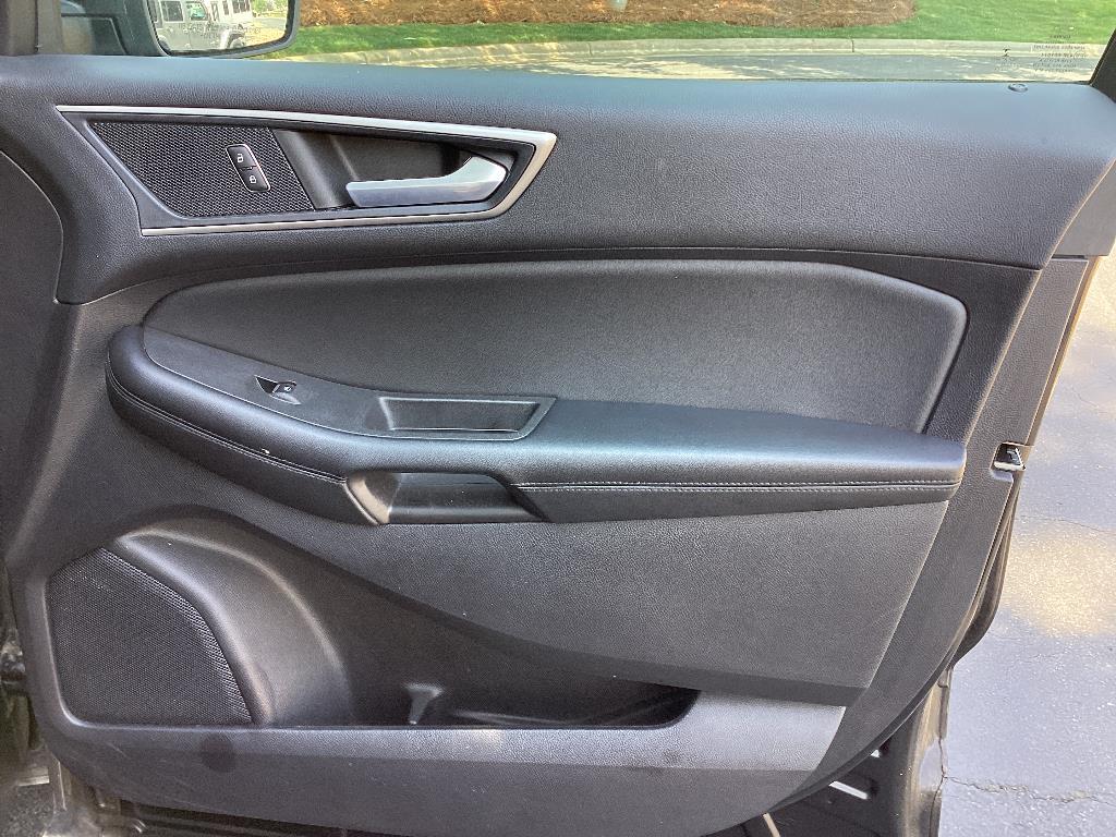 2022 Ford Edge SEL - Photo 22