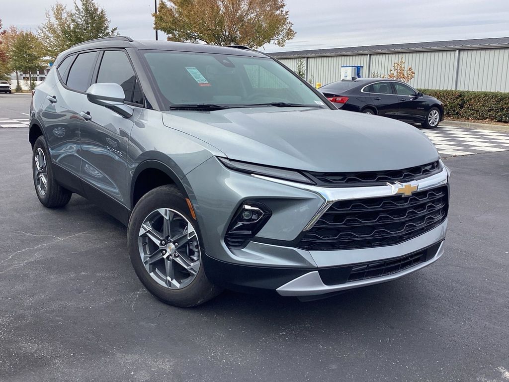 2026 Chevrolet Blazer 2.0T 2LT FWD's photo