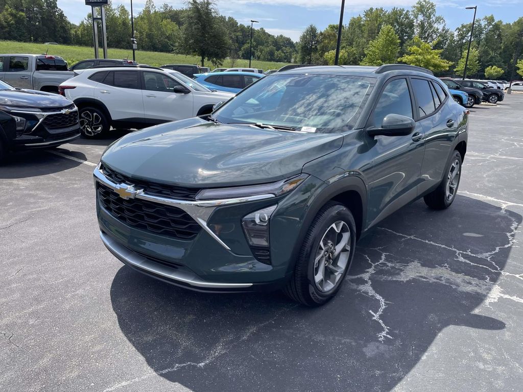 2026 Chevrolet Trax LT - Photo 3