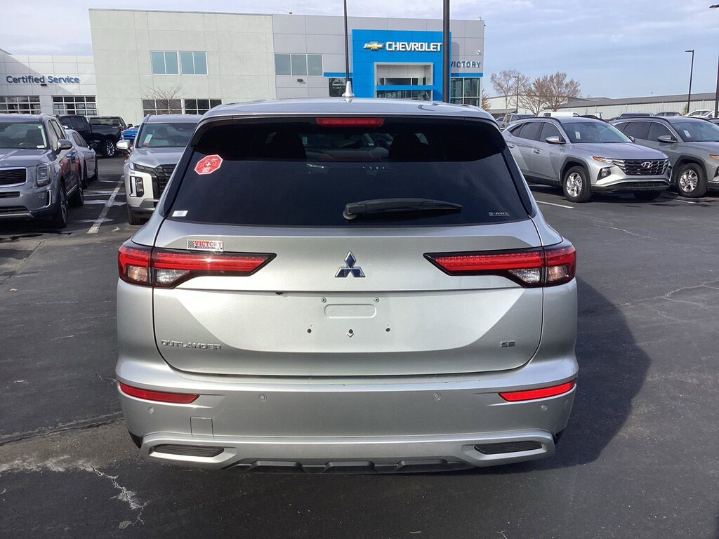 Used 2023 Mitsubishi Outlander SE SUV