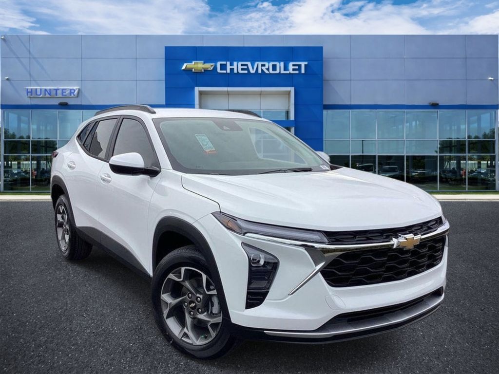 2026 Chevrolet Trax LT's photo