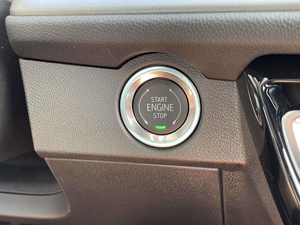 2026 Chevrolet Traverse LT - Photo 26