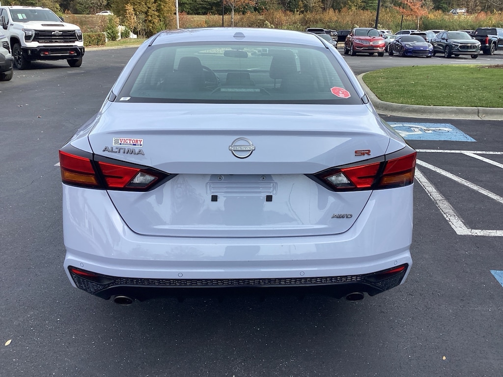 Used 2025 Nissan Altima 2.5 SR Sedan