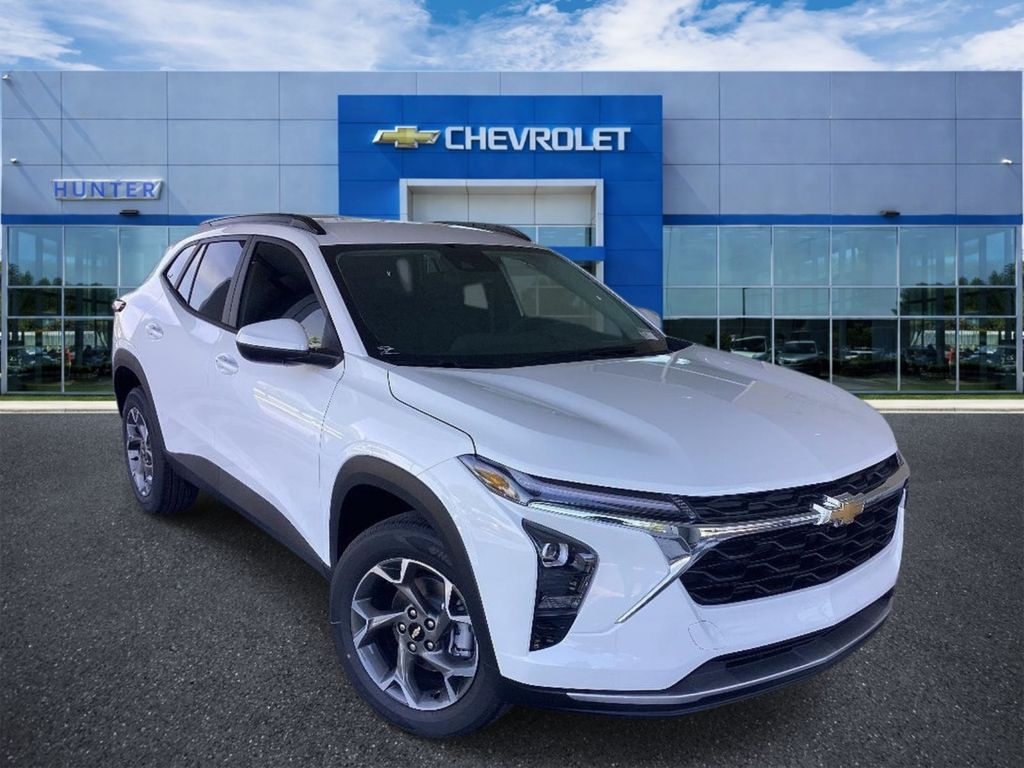 2026 Chevrolet Trax LT's photo