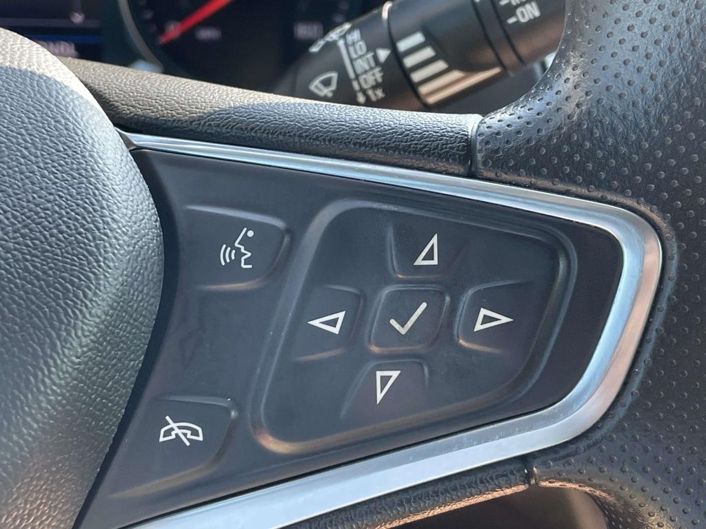 2023 Chevrolet Equinox LT - Photo 28