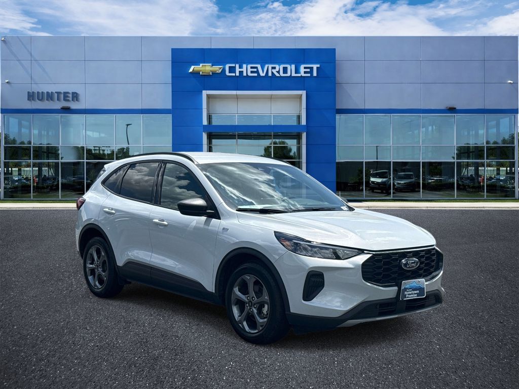 2025 Ford Escape