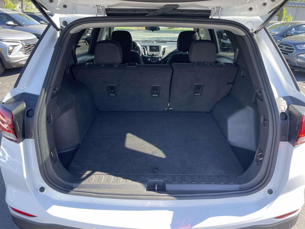 2023 Chevrolet Equinox LT - Photo 12