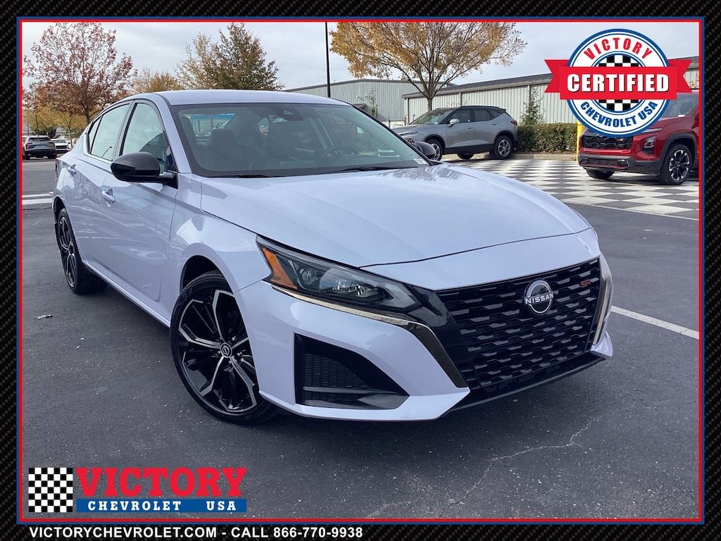 Used 2025 Nissan Altima 2.5 SR Sedan