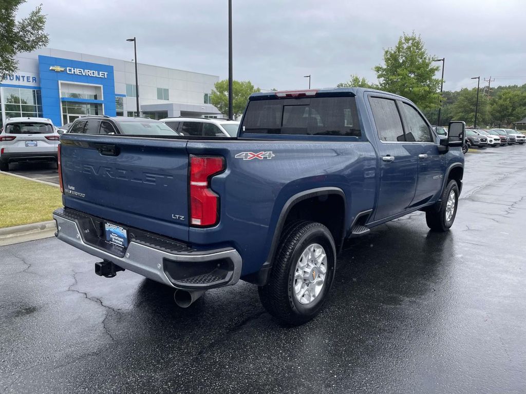 2025 Chevrolet Silverado 2500HD LTZ - Photo 6