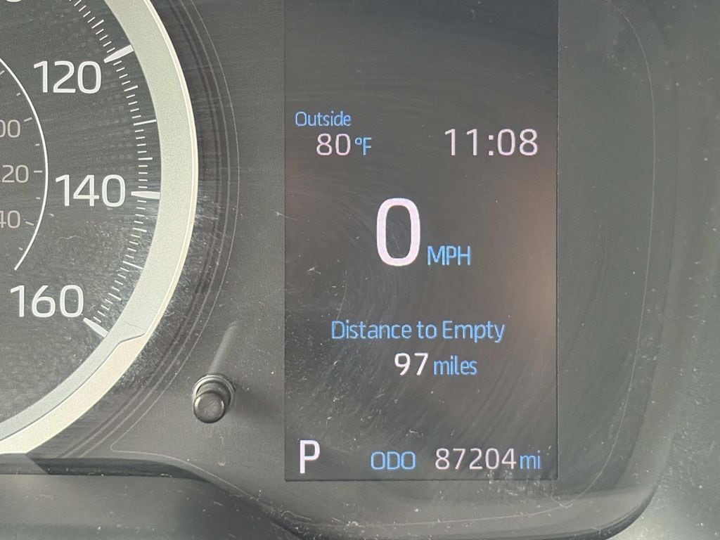 2020 Toyota Corolla LE - Photo 17