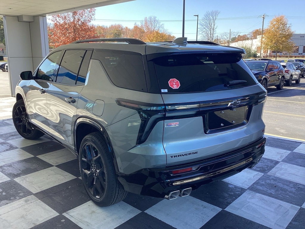 New 2026 Chevrolet Traverse RS SUV