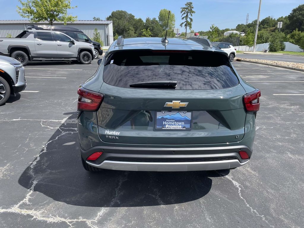 2026 Chevrolet Trax LT - Photo 5