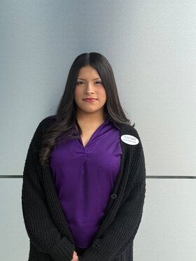 Staff member Estafania Silva from ID_25b3ad