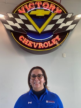 Staff member Karen Duarte from ID_1e508c