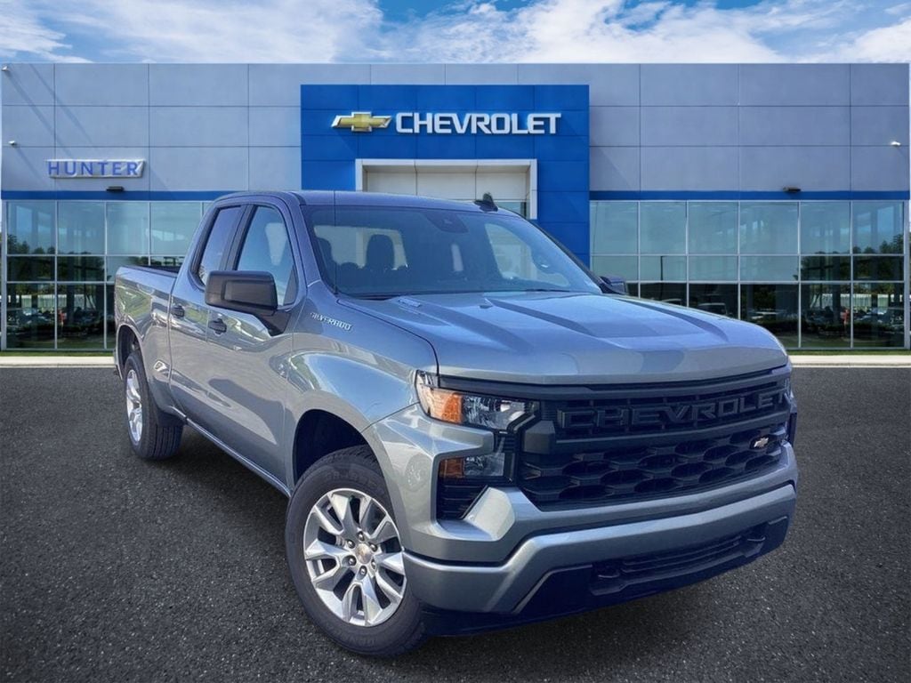 2026 Chevrolet Silverado 1500 Custom Double Cab Std Box's photo