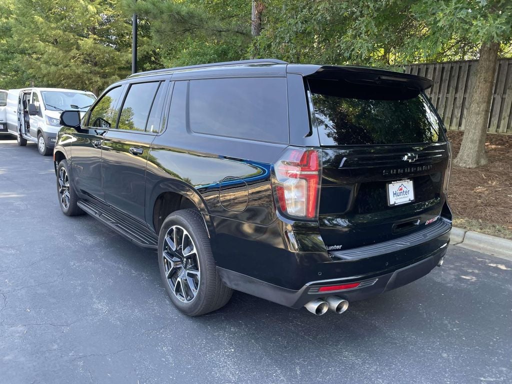 2024 Chevrolet Suburban RST - Photo 4