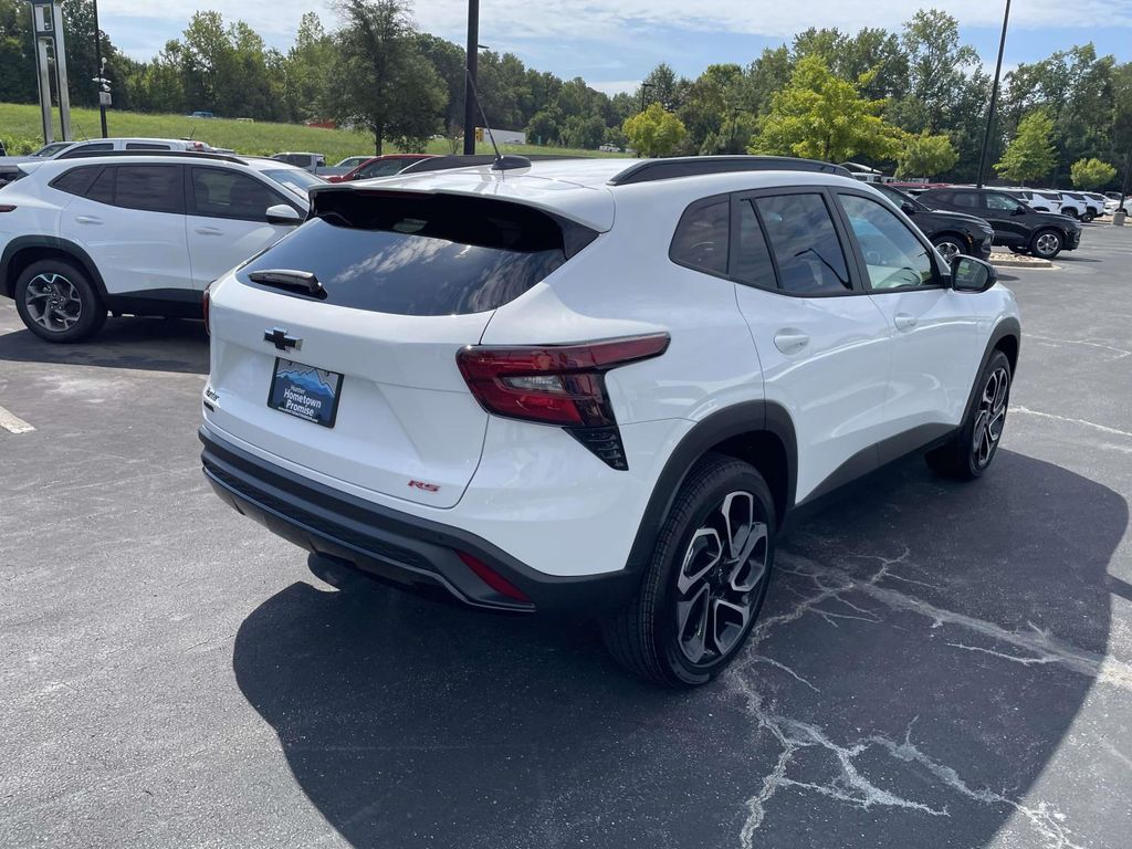 2026 Chevrolet Trax RS - Photo 6