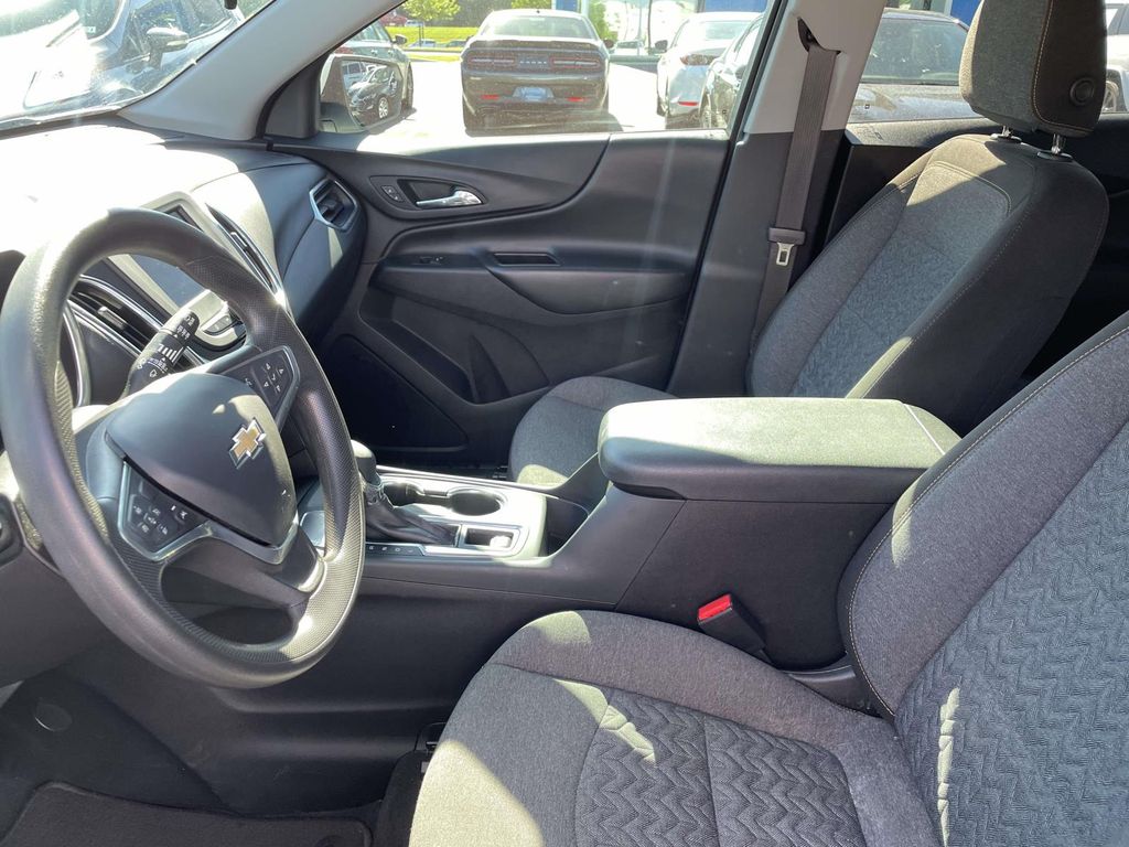 2023 Chevrolet Equinox LT - Photo 20