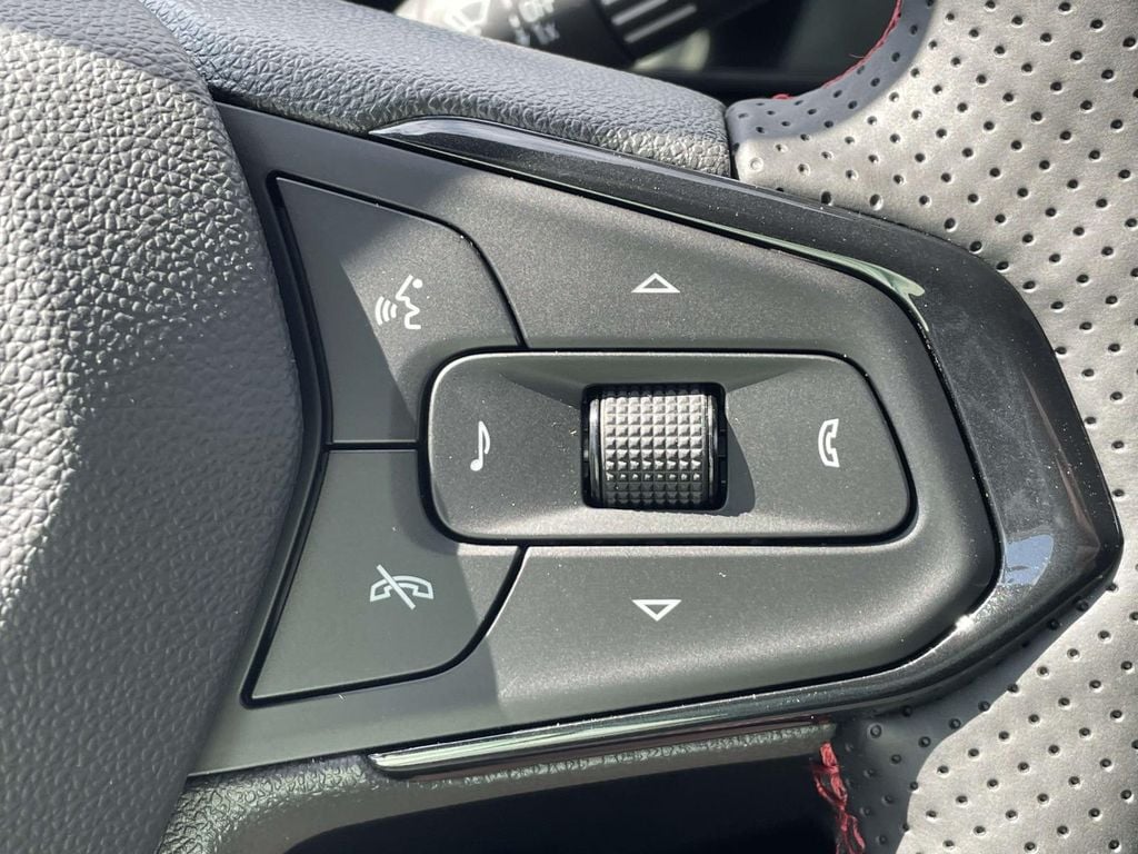 2026 Chevrolet Trax RS - Photo 32
