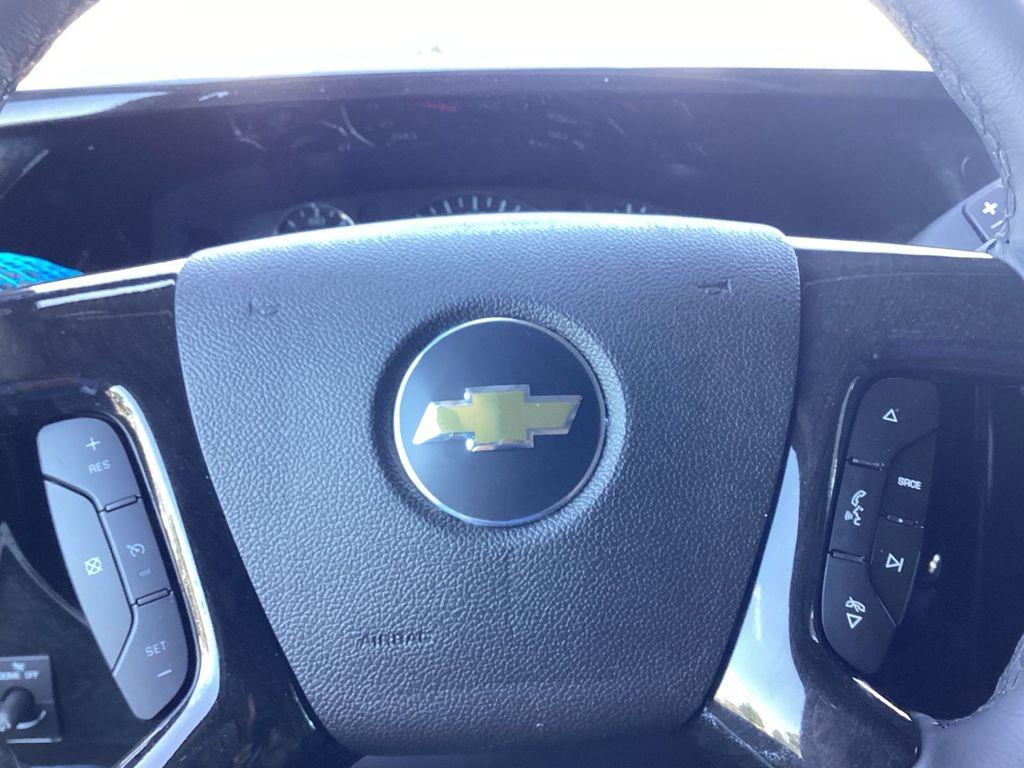 2025 Chevrolet Express Cargo Work Van - Photo 12