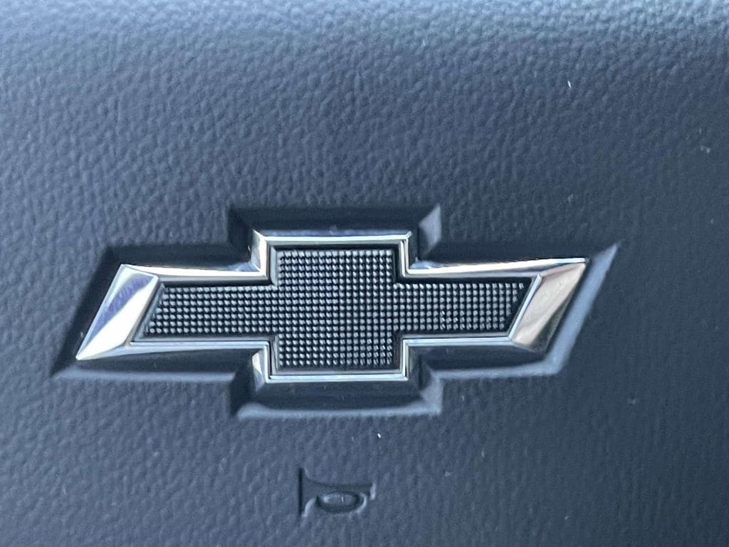 2024 Chevrolet Suburban RST - Photo 33