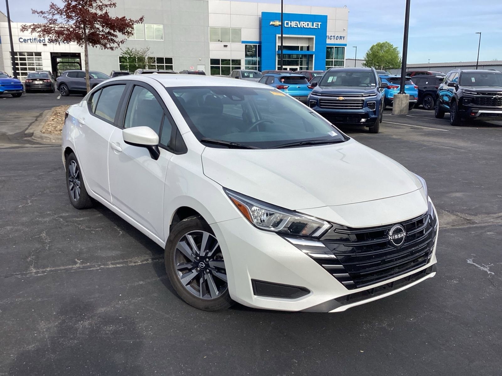 2023 Nissan Versa Sedan SV