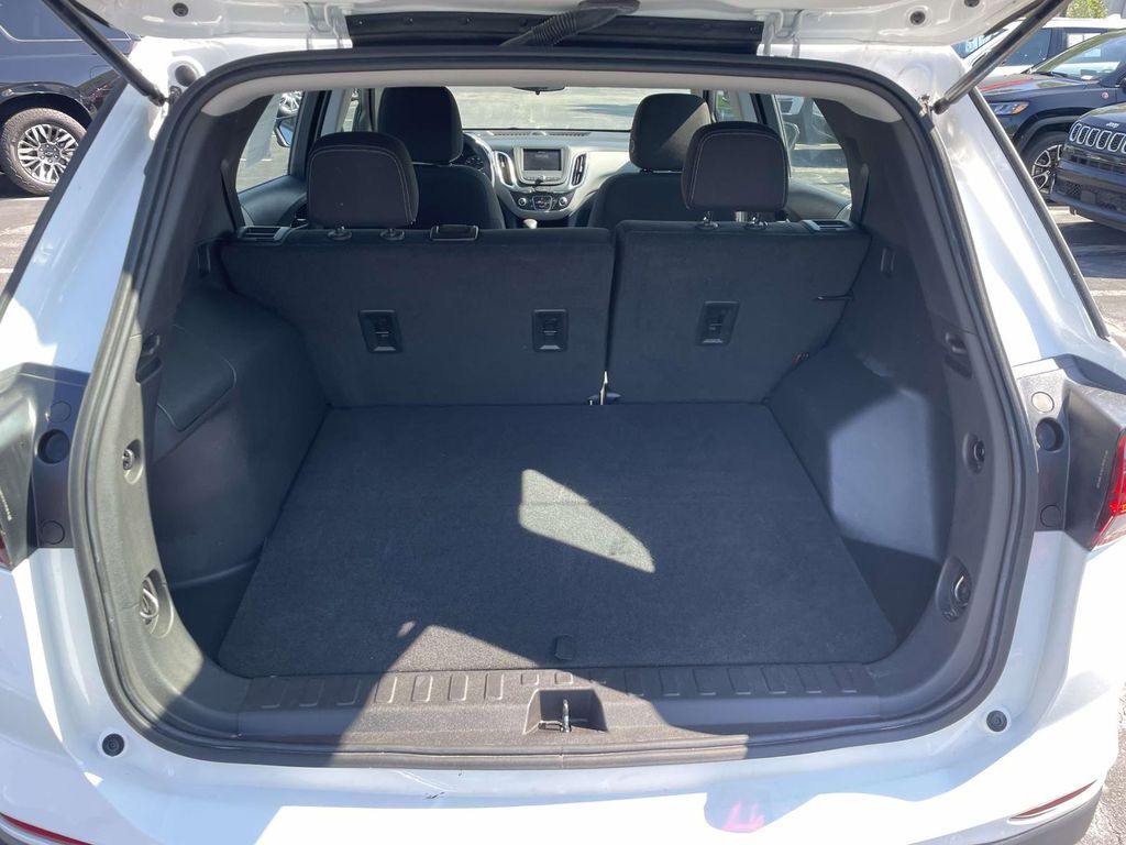 2024 Chevrolet Equinox LS - Photo 13