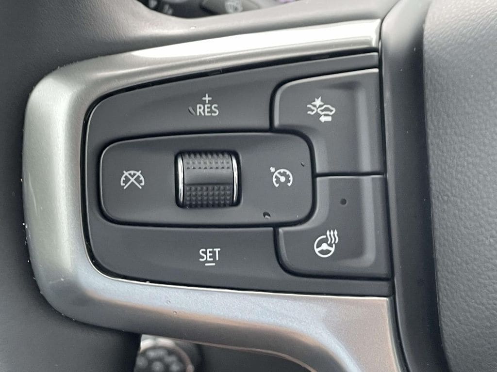 2025 Chevrolet Silverado 2500HD LTZ - Photo 30