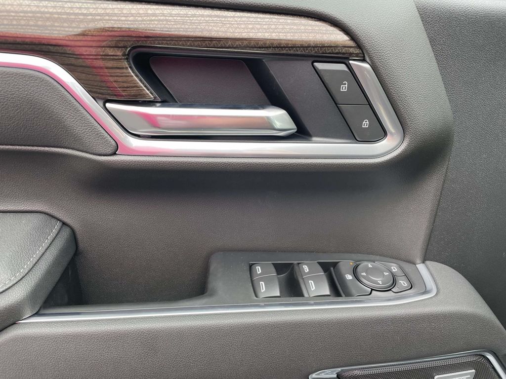 2026 Chevrolet Silverado 1500 RST - Photo 18
