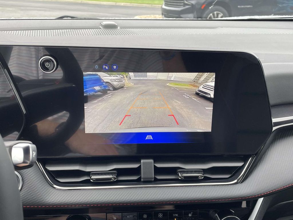 2027 Chevrolet Equinox RS - Photo 24