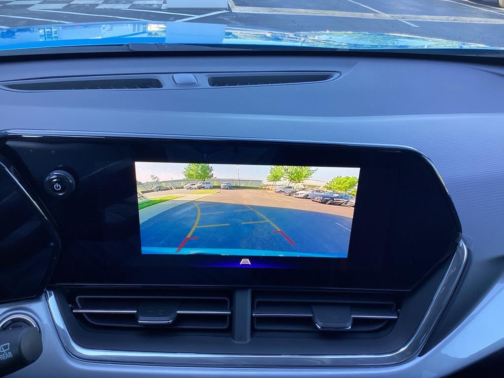 2026 Chevrolet Trax LT - Photo 17
