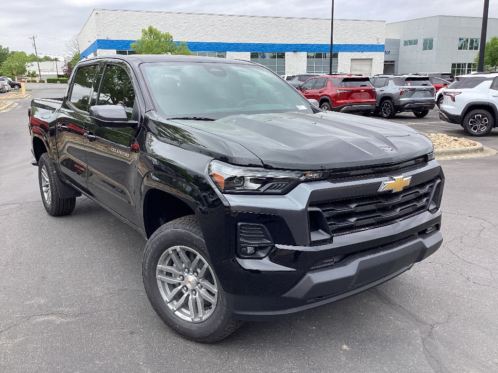 2026 Chevrolet Colorado LT 4WD's photo