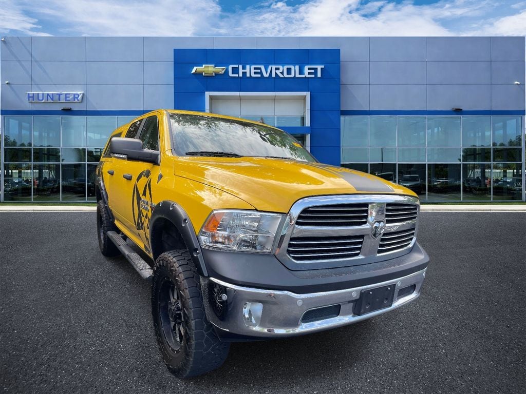 2016 RAM 1500 Big Horn 4x4 Crew Cab 5'7's photo